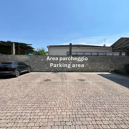 Bright House With 2 Bedrooms & A Unique Terrace * Bergame