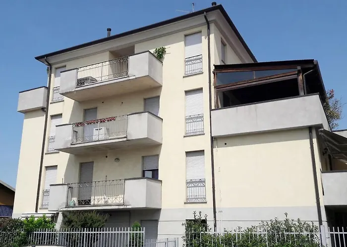 Lägenhet Bright House With 2 Bedrooms & A Unique Terrace Bergamo